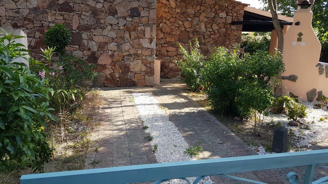 Appartamento Maestrale San Teodoro  Exterior photo